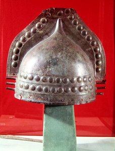 ヘルメット、紀元前1000年（金属）