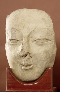 仏頭、コータン、4-5世紀（漆喰）