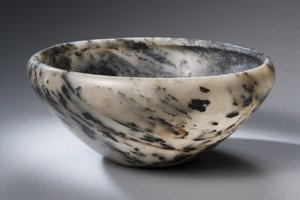 エジプトボウル、初期王朝時代（片麻岩）
