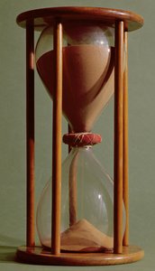 砂時計、16〜17世紀（木、砂、ガラス）