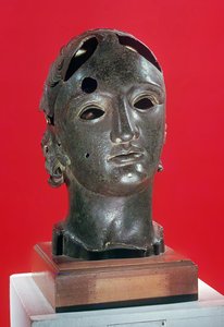 ニーム出身のアポロの頭、1〜2世紀（青銅）