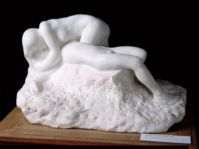 アドニスの死、1888年以降（大理石） 作： Auguste Rodin