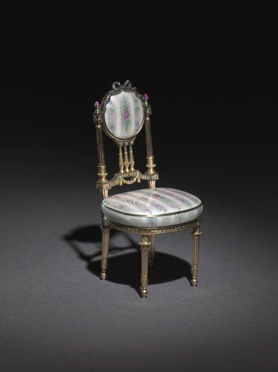 ミニチュアチェア、1896-1906 作： Carl Fabergé