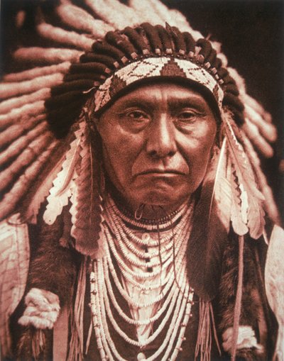 チーフ ジョセフ (1840-1904) 1903 年頃 (白黒写真) 作： Edward Sheriff Curtis