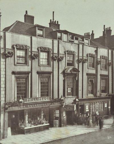 36-38 Aldersgate Street：Shaftesbury House、ロンドン、1879 作： English Photographer