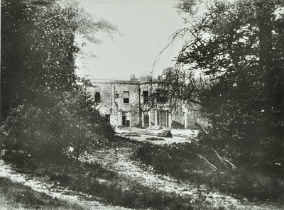 セントラルヒル：ブルームフィールドホール、1895 作： English Photographer