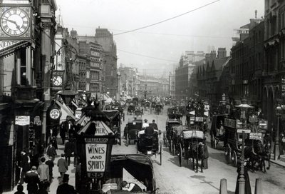 ハイホルボーン、ロンドン、1890年頃 作： English Photographer