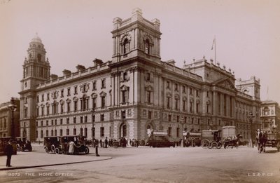 内務省、ロンドン 作： English Photographer