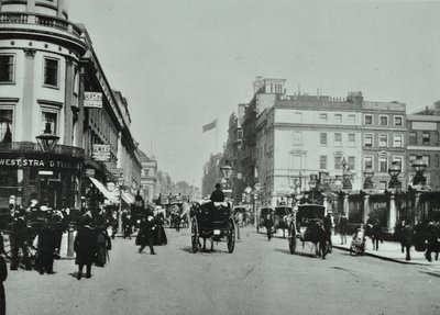 ストランド（西）、1895 作： English Photographer