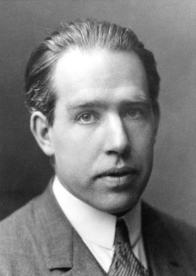 Niels Bohr、デンマークの物理学者、c1922 作： Unbekannt