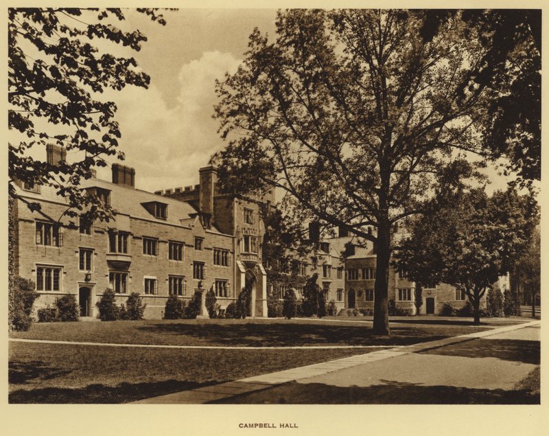 プリンストン大学（Princeton University）。キャンベルホール（モノクロ写真 作： アメリカの写真家（後）