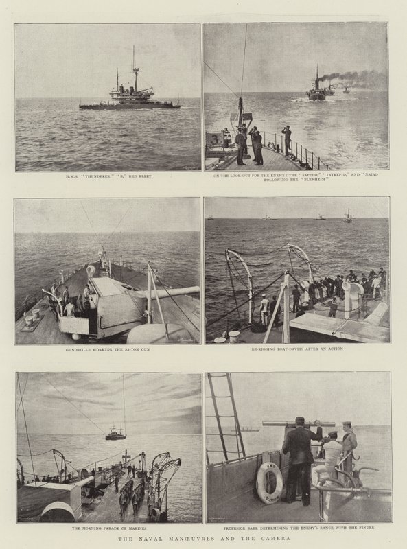 海軍演習とカメラ 作： 英語の写真家