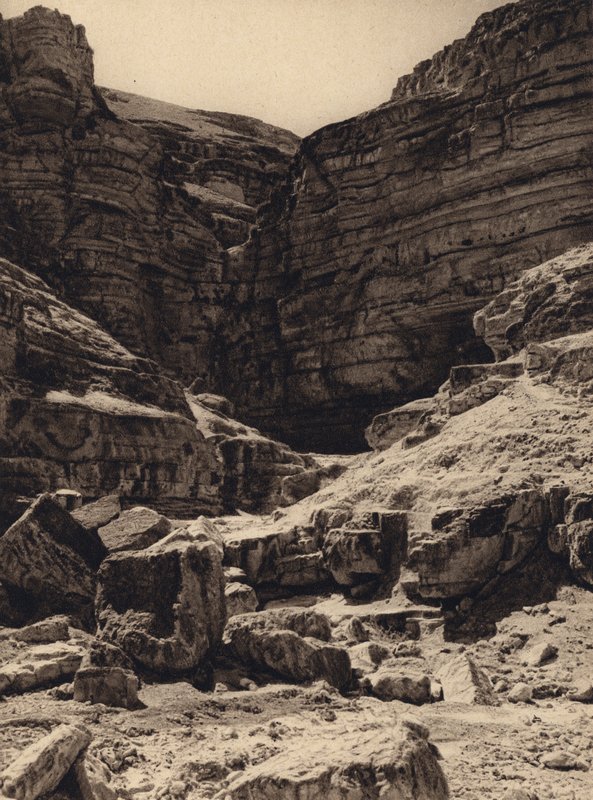 Wadi en-Nar (白黒写真) 作： カール・グレーバー