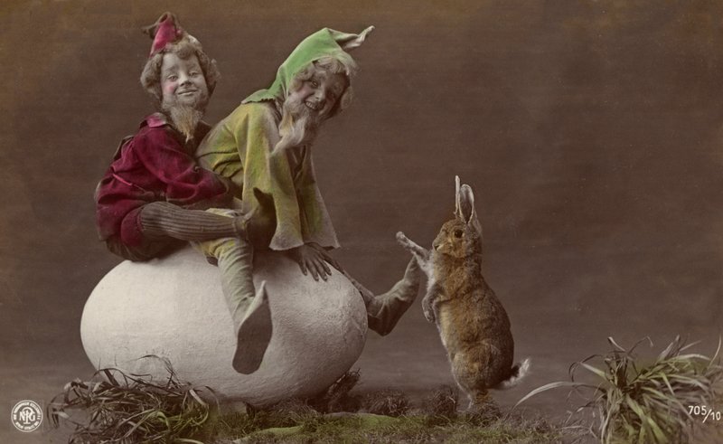 妖精たちのイースターカード（カラー写真 作： 写真家ドイツ語